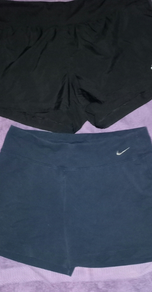 Nike/ work out shorts large - Picture 1 of 2